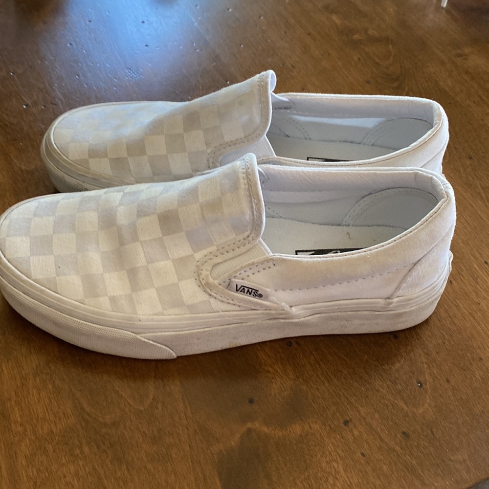 Barely Used Vans! - image 2